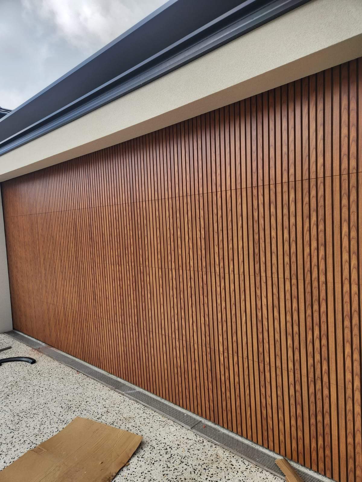 Tilt garage door repair Perth